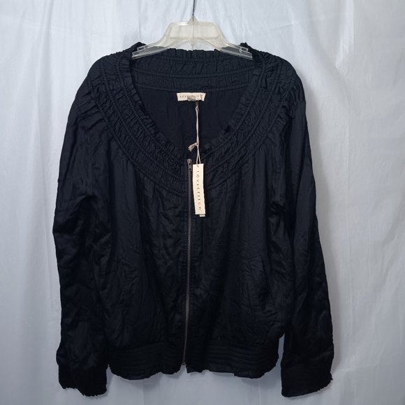 lovestitch Jackets & Blazers - LOVESTITCH EMBROIDERED FLORAL BOMBER JACKET